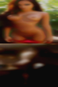 NYC girl swinger thick and club thin.